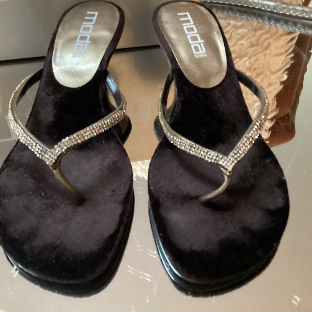Moda Spana Brown velvet Rhinestone Sandle